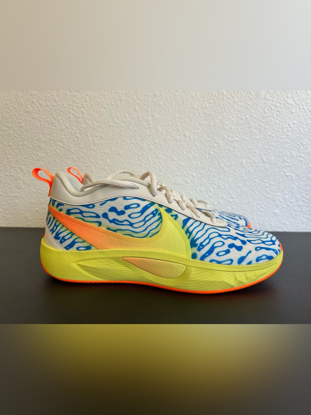 NIKE FREAK 6 “Lenticular” Grade School Kids Basketball Sneakers Size 7Y